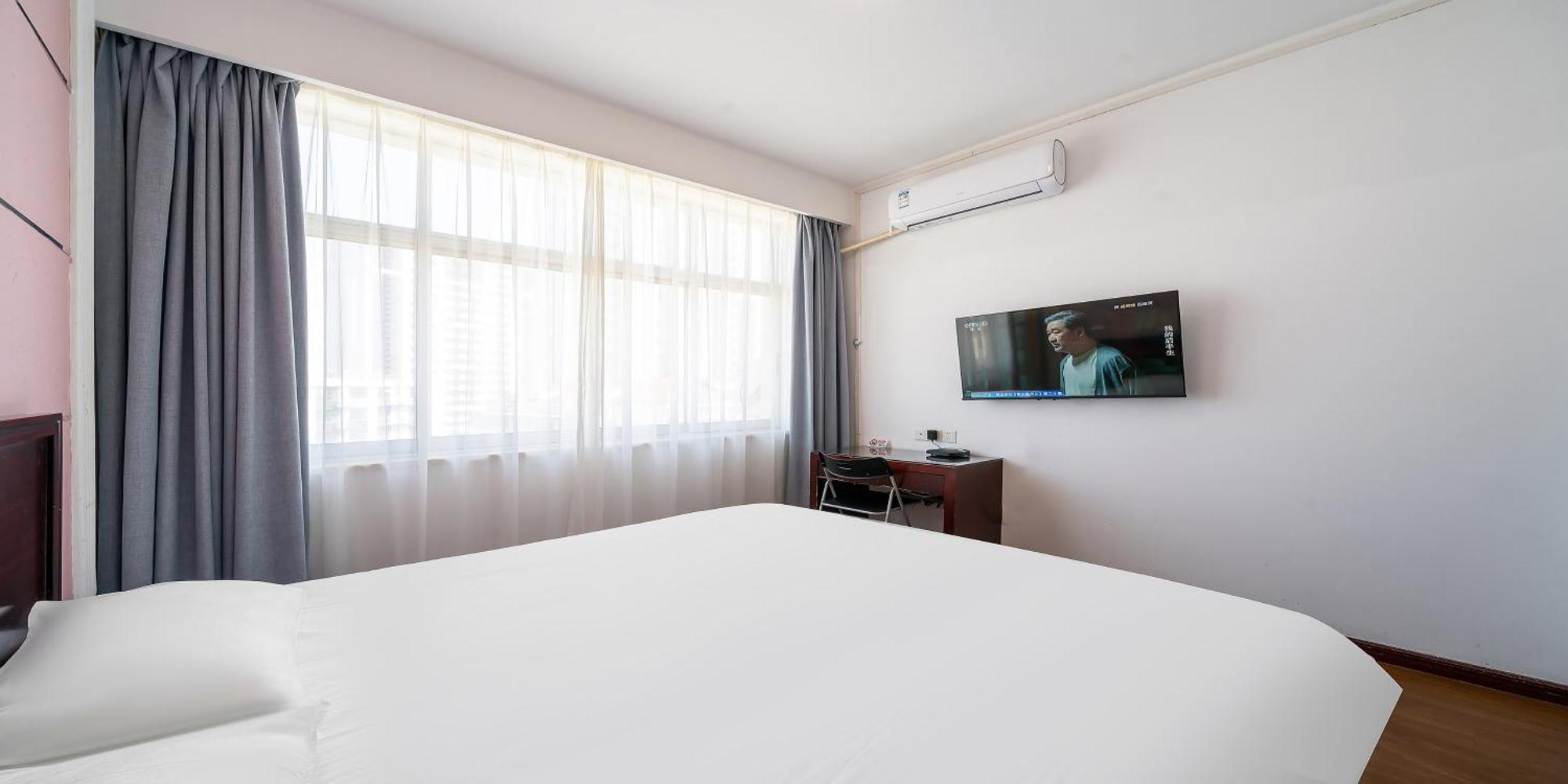 Baolong Homelike - Zhongshan Branch Hotel